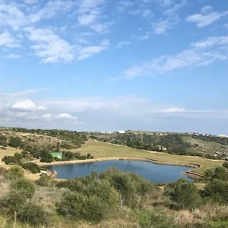 Valle * 埃斯特波纳